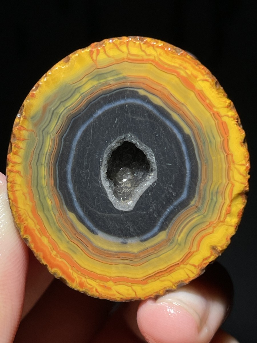 1Pair China Agate Hebei xuanhua natural Crystal Geodes collectible 72g A31