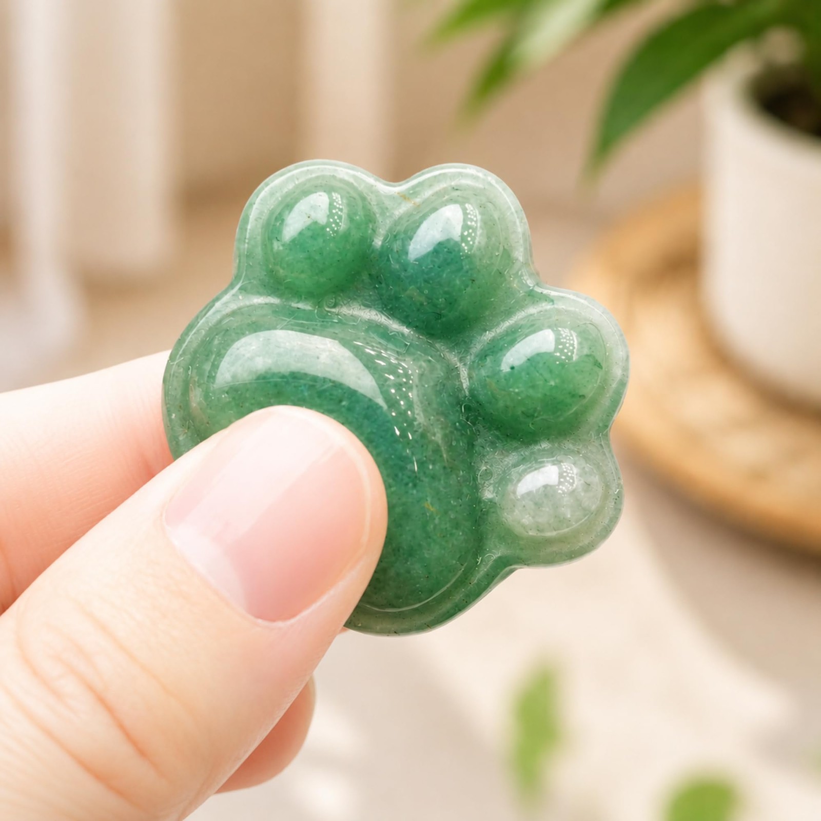 1.6 Inch Green Aventurine Cat Paw Worry Stone, Healing Crystal Palm Stone