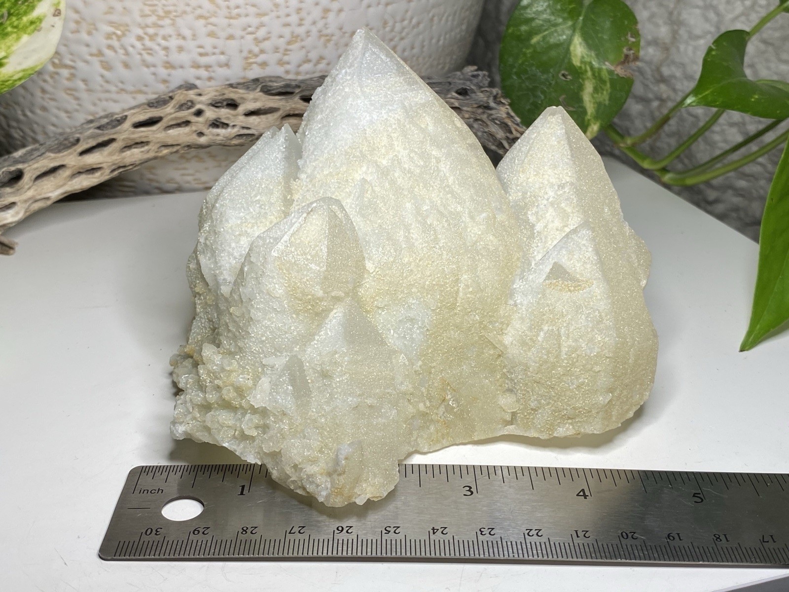 2 Lb 6.35 Oz Druzy Candle Quartz Specimen
