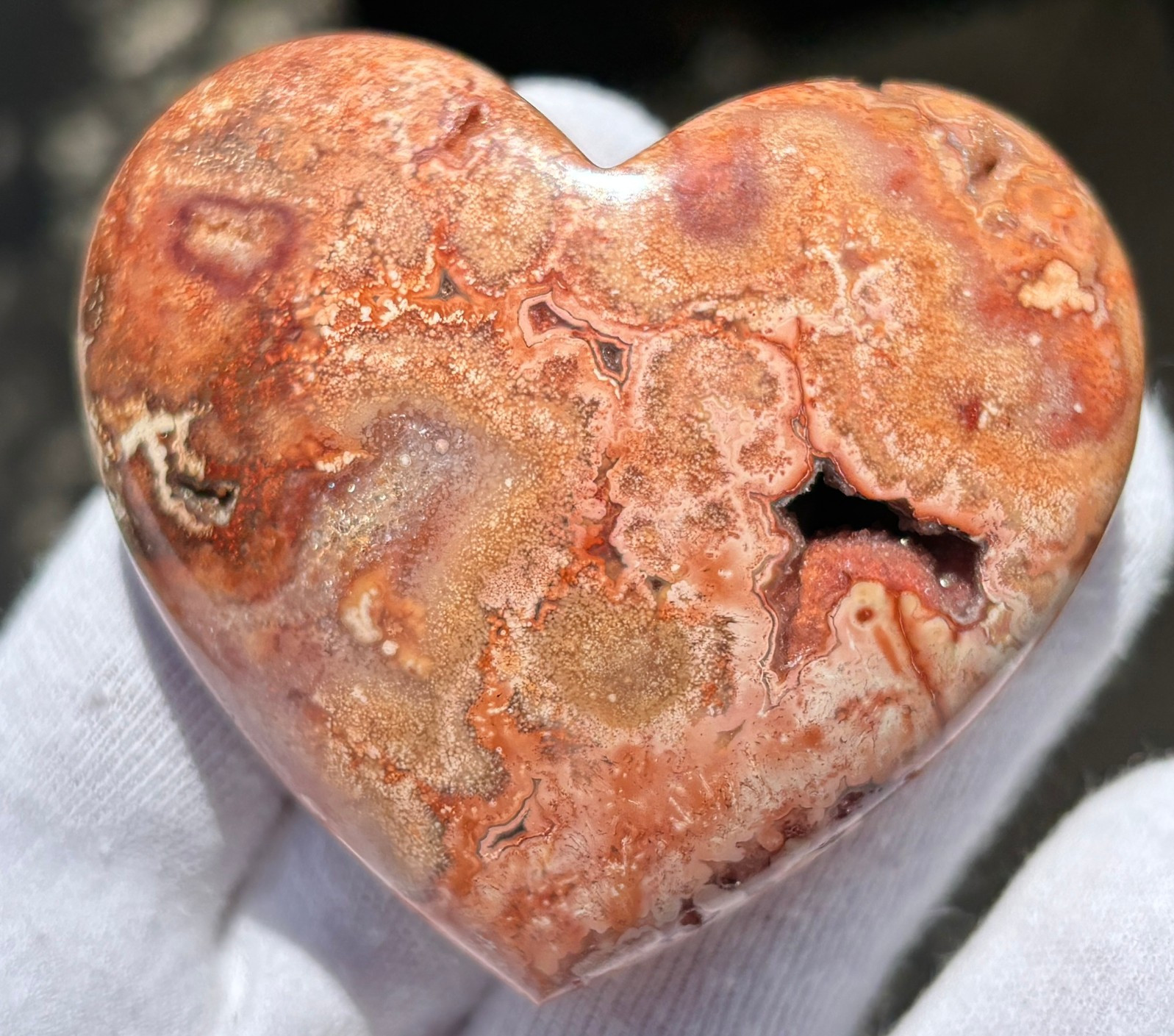 USA SALE 112g 2.6″ RED CRAZY LACE AGATE HEART PALMSTONE PALM STONE DRUZY VUG