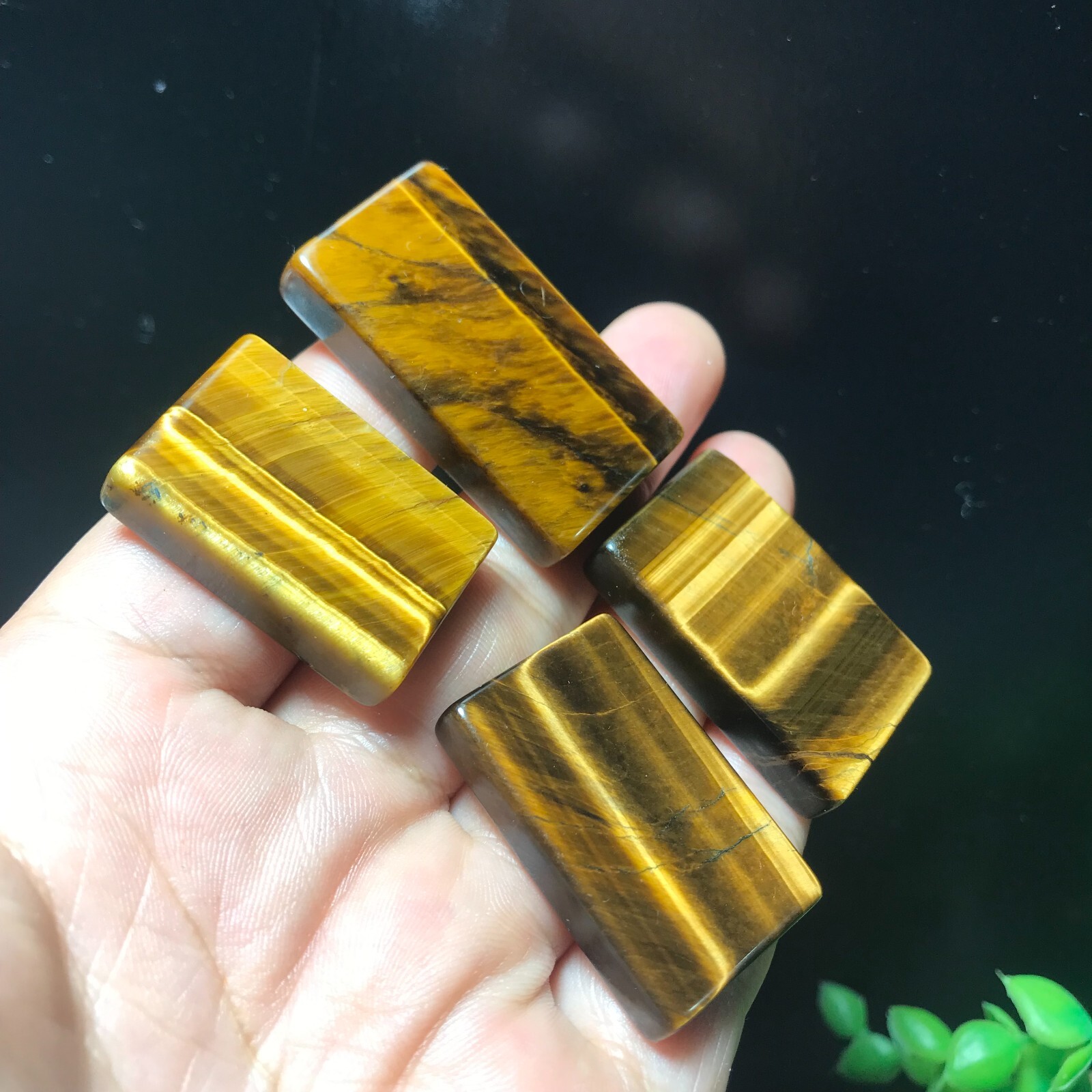 4pcs 51g Natural Tiger Eye Gemstone rectangular pendant 841