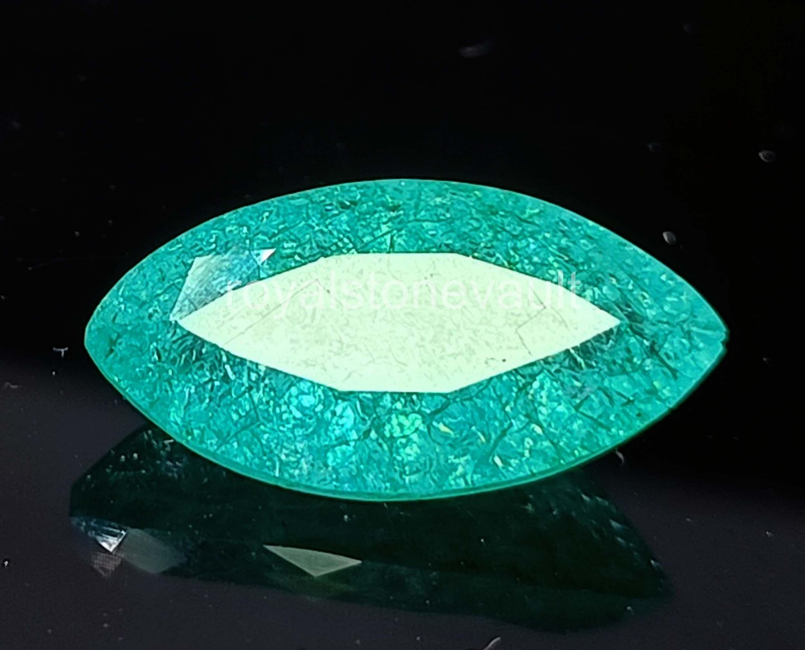 11.45 Ct Natural Green Emerald Marquise Shape Loose Gemstone IGL Certified 5AOI