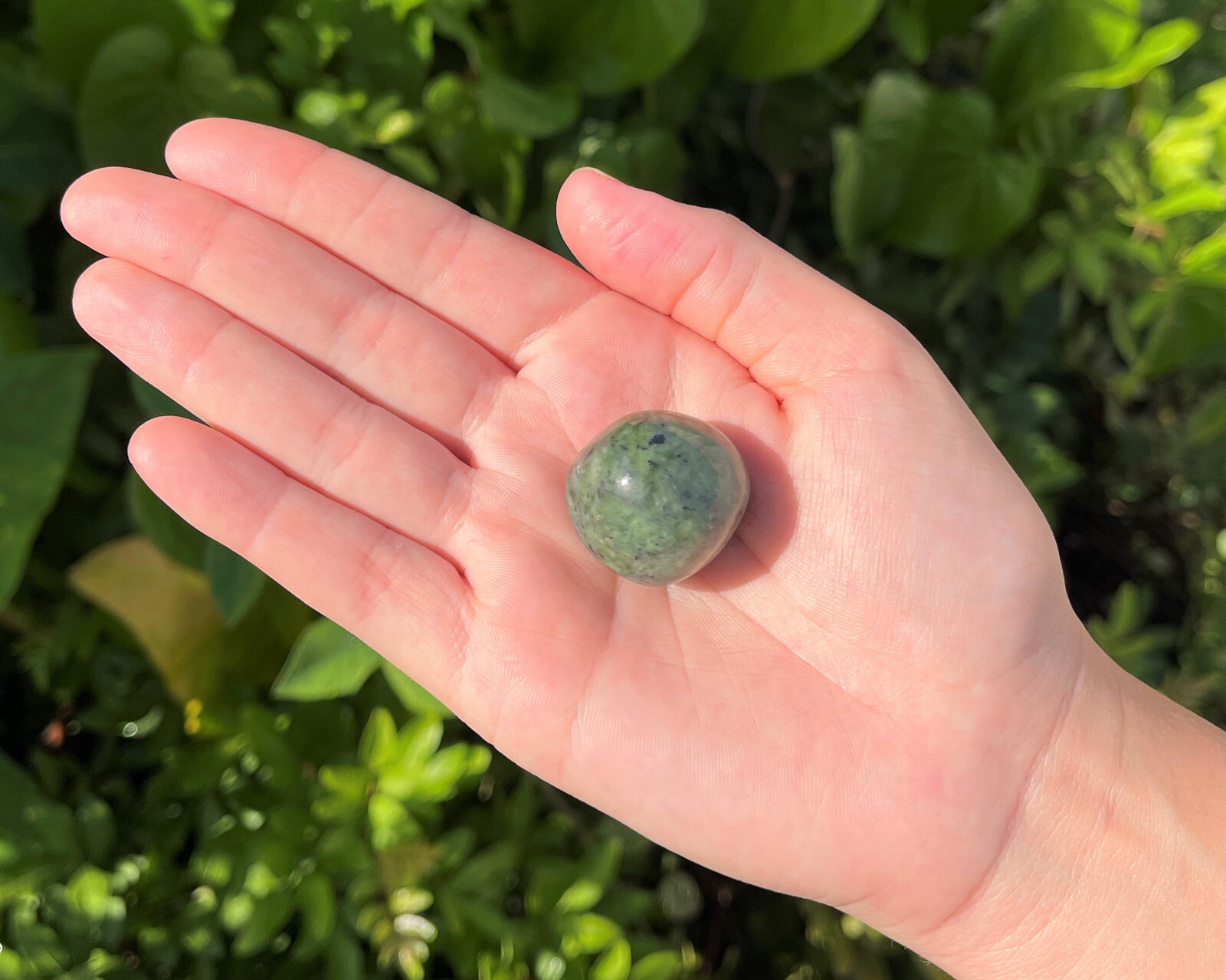 1 Nephrite Jade Tumbled Stone: Medium 0.75′ – 1″( Crystal Healing Reiki Tumble)