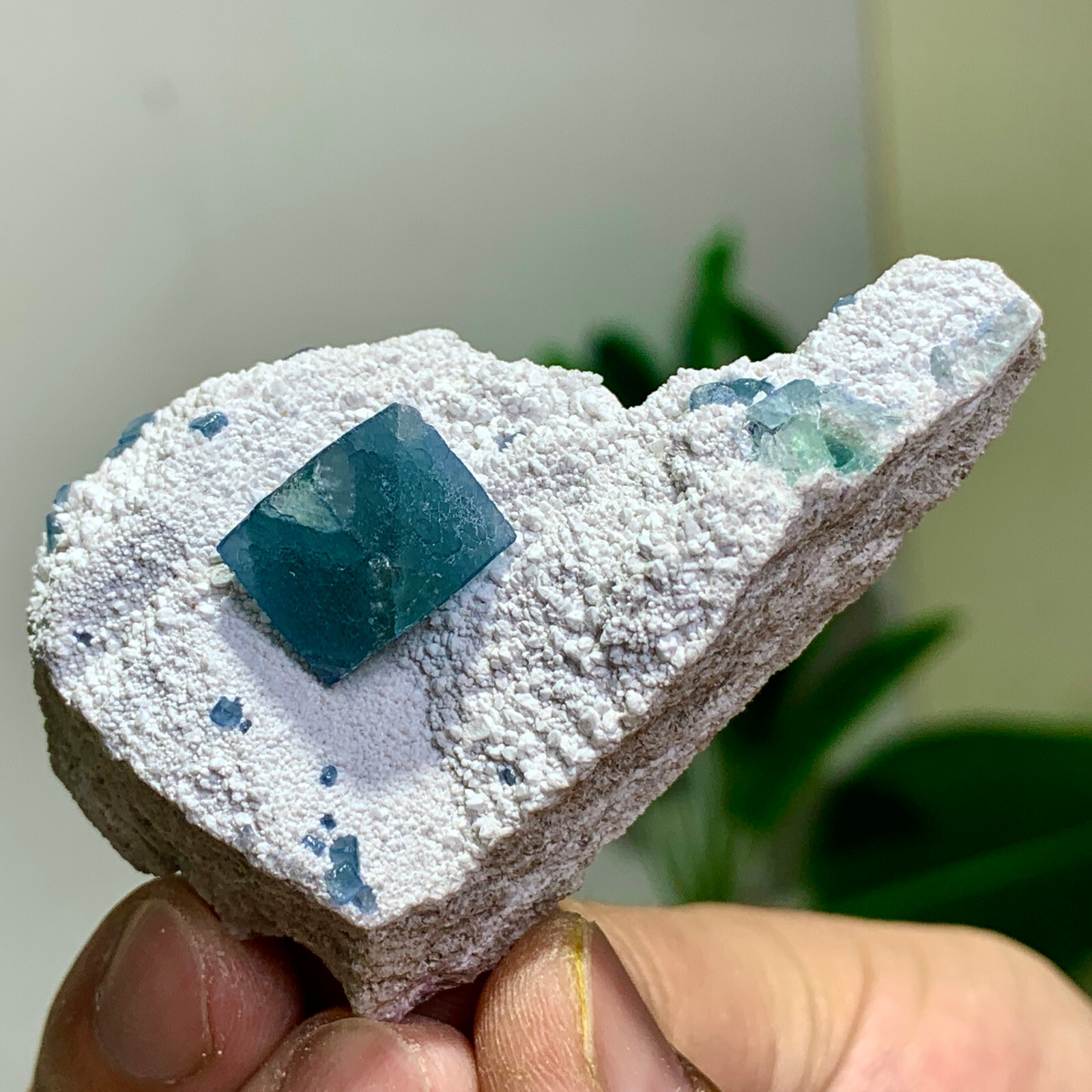 39G Rare transparent blue cubic fluorite crystal sample/China