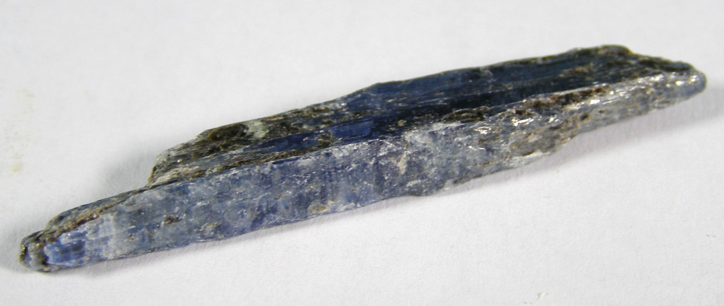 BLUE KYANITE NATURAL CRYSTAL – app. 5.31 gms 5.6 x 0.7 x 0.6 cms #3