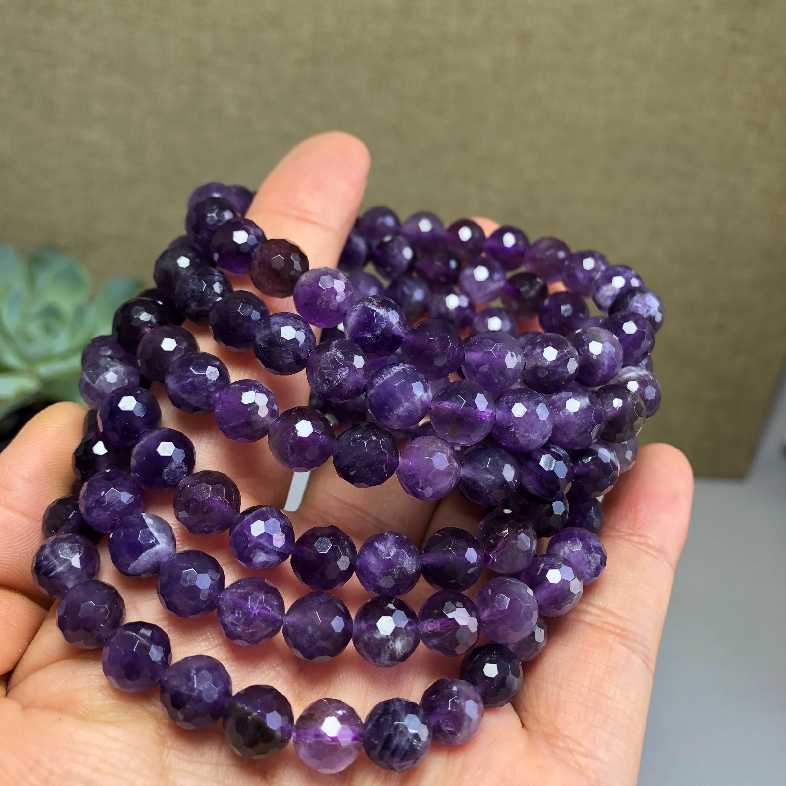 5Pcs Wholesal Natural Dreamy amethyst bracelets Crystal ball sphere facet 8mm