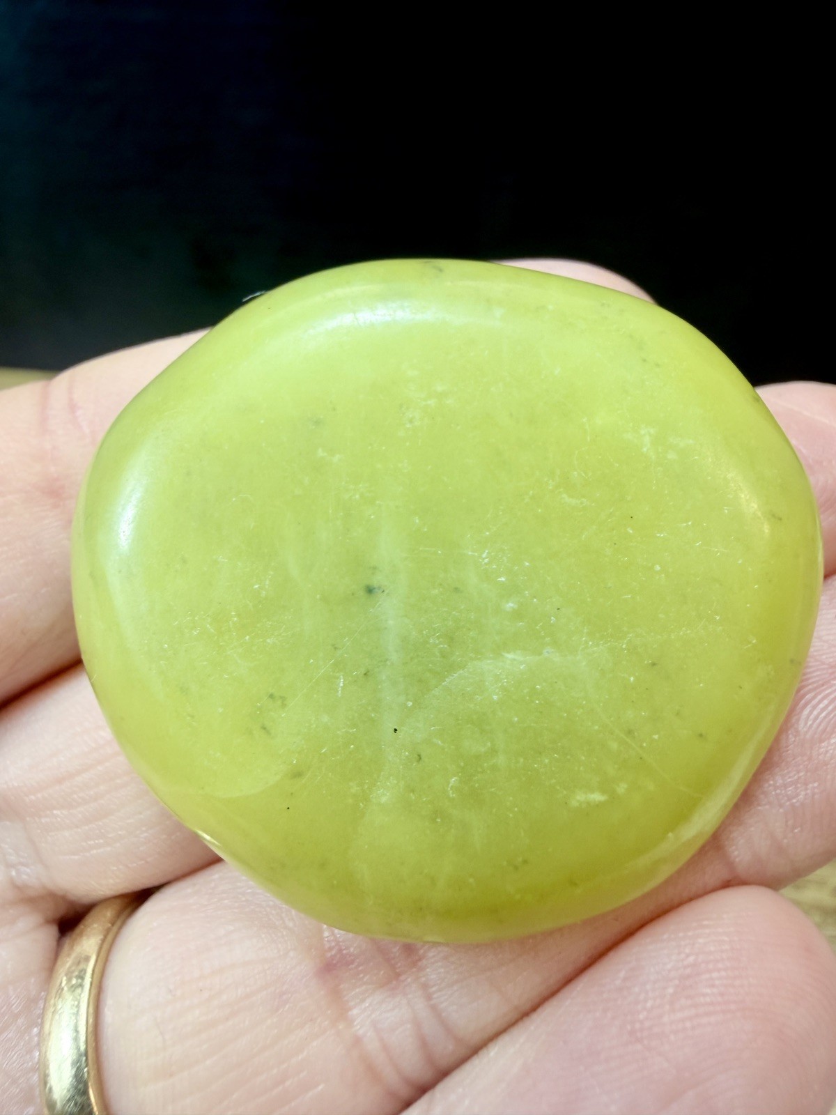 Crystal Lemon Jade Palm Stone Flat Healing Spiritual Collect yellow pocket 25g 4