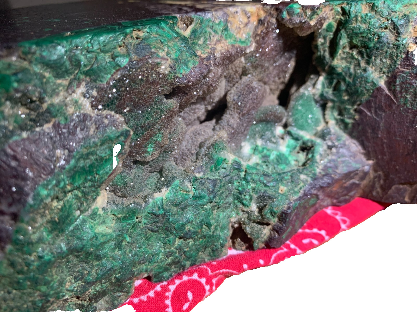 6.5lbs Globe/Miami AZ Old Stock Specimen – Druzy Quartz Malachite on Cuprite.