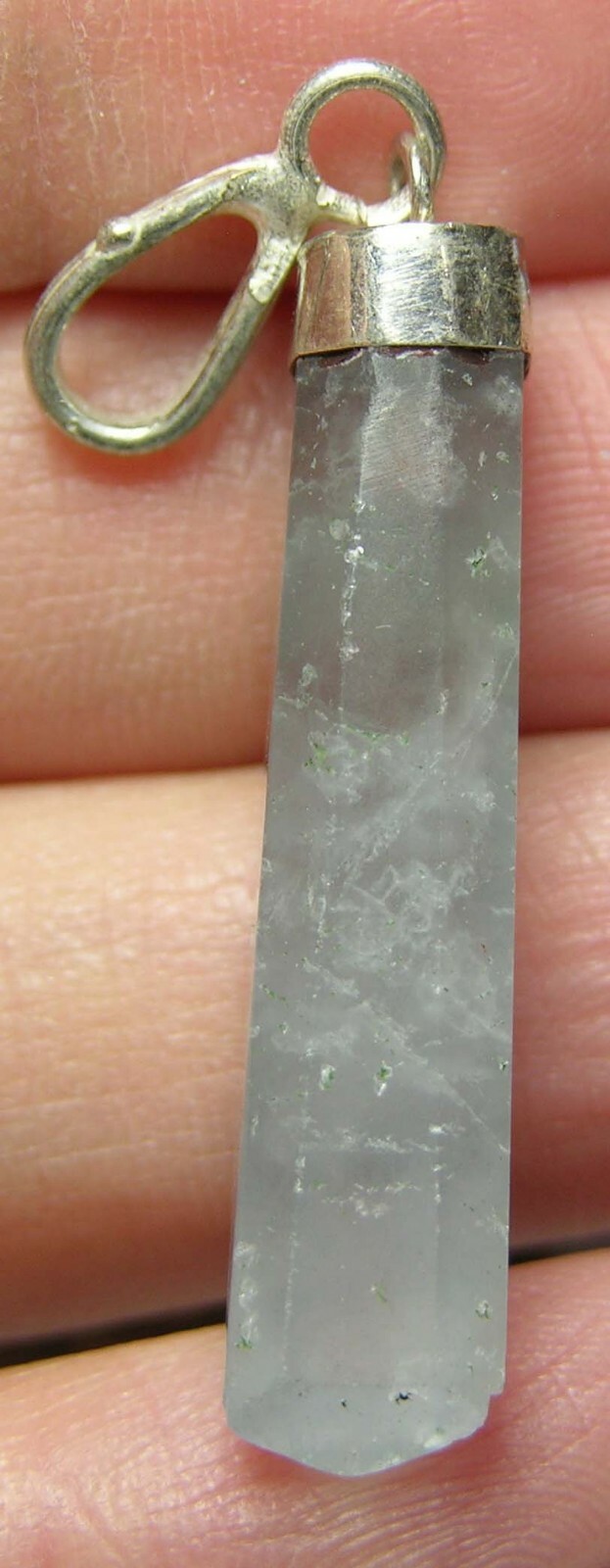 #11 Pakistan 23.00ct 100% Natural Blue Fluorite Crystal Pendant 4.60g 32.00mm