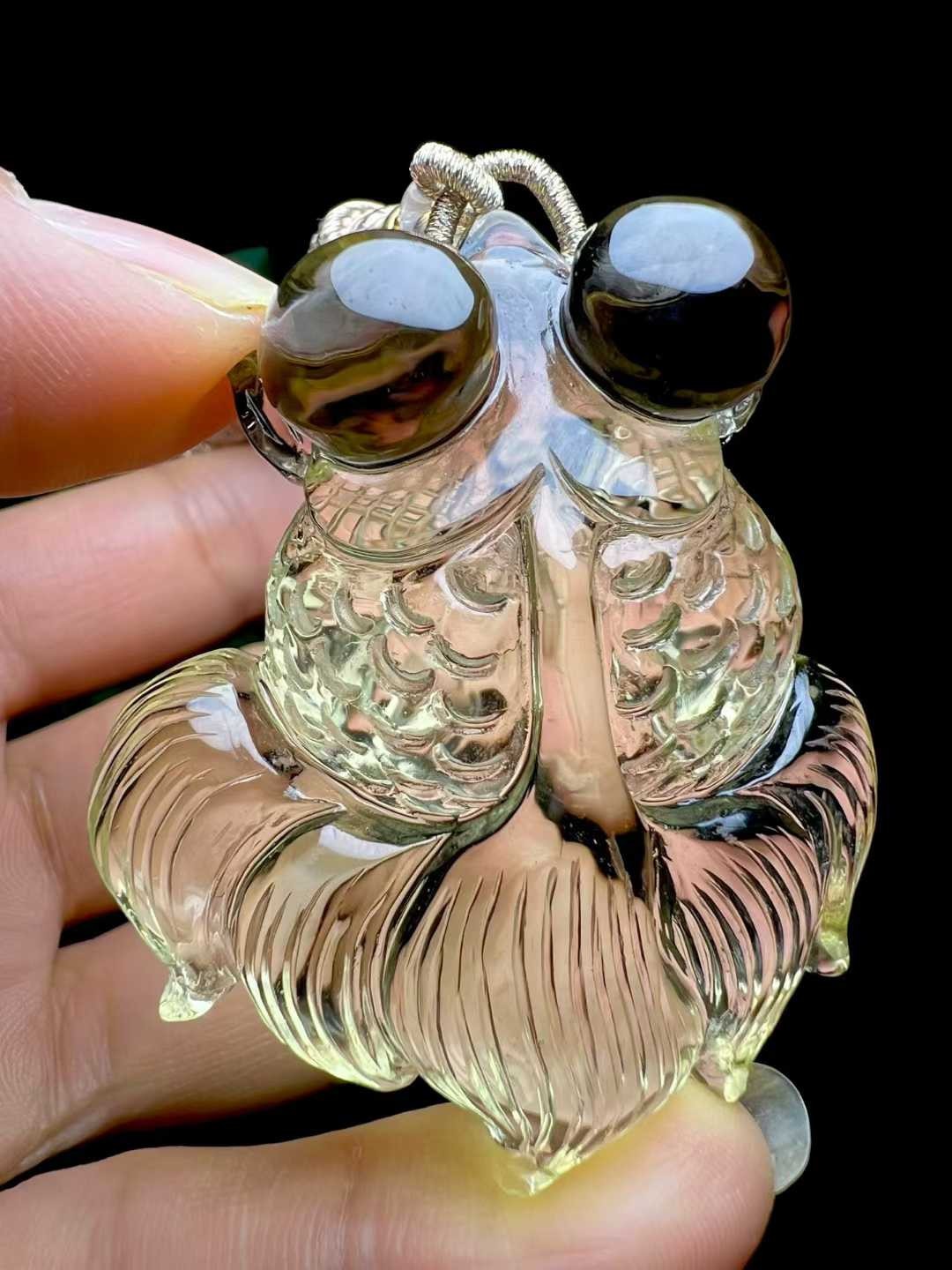 53*44*17.5mm Natural Citrine Quartz Hand Carved Goldfish Crystal Reiki Pendant