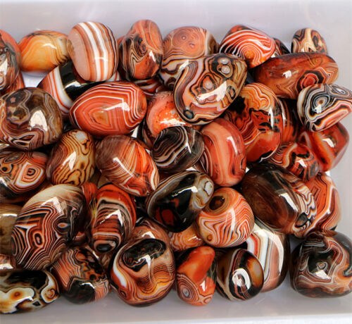 3PCS Madagascar Banded Agate Tumbled Beautiful Patterns Randomly Send
