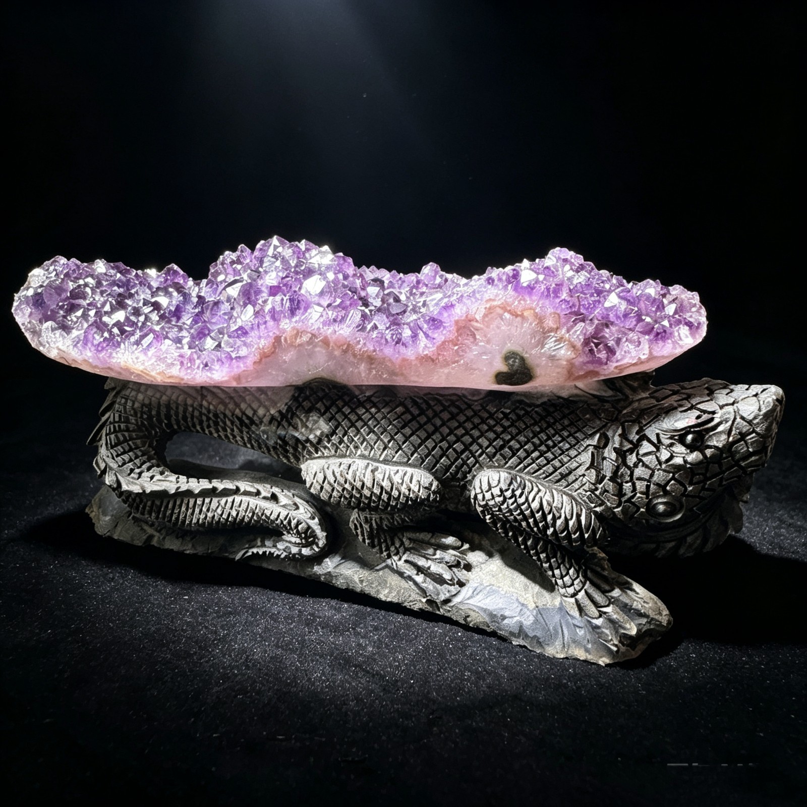 Hand Carved Amethyst Cluster Lizard Figurine Natural Crystal Reptile Sculpture 7