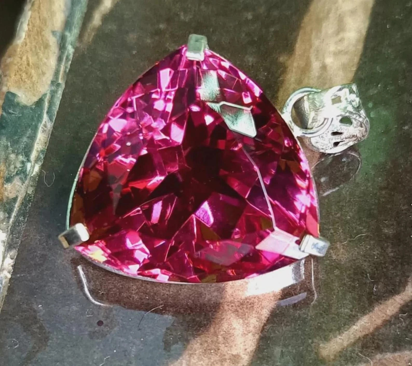 Trillion Certified 50.76 Ct Natural Zultanite 7 Color Pendant 925 Silver Jewelry