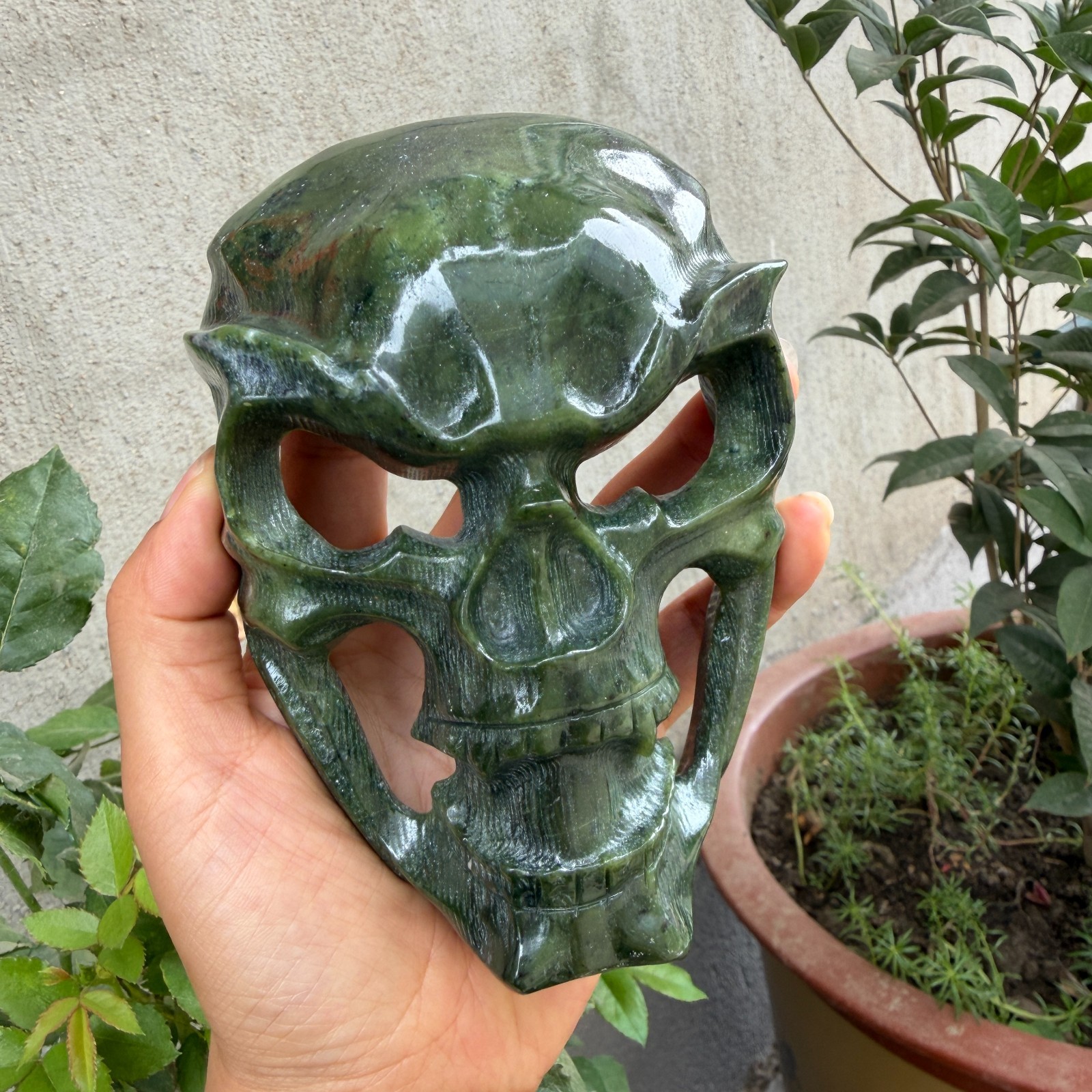 400g Natural ophiolite Quartz Carved skull Crystal Reiki energy Decor gift