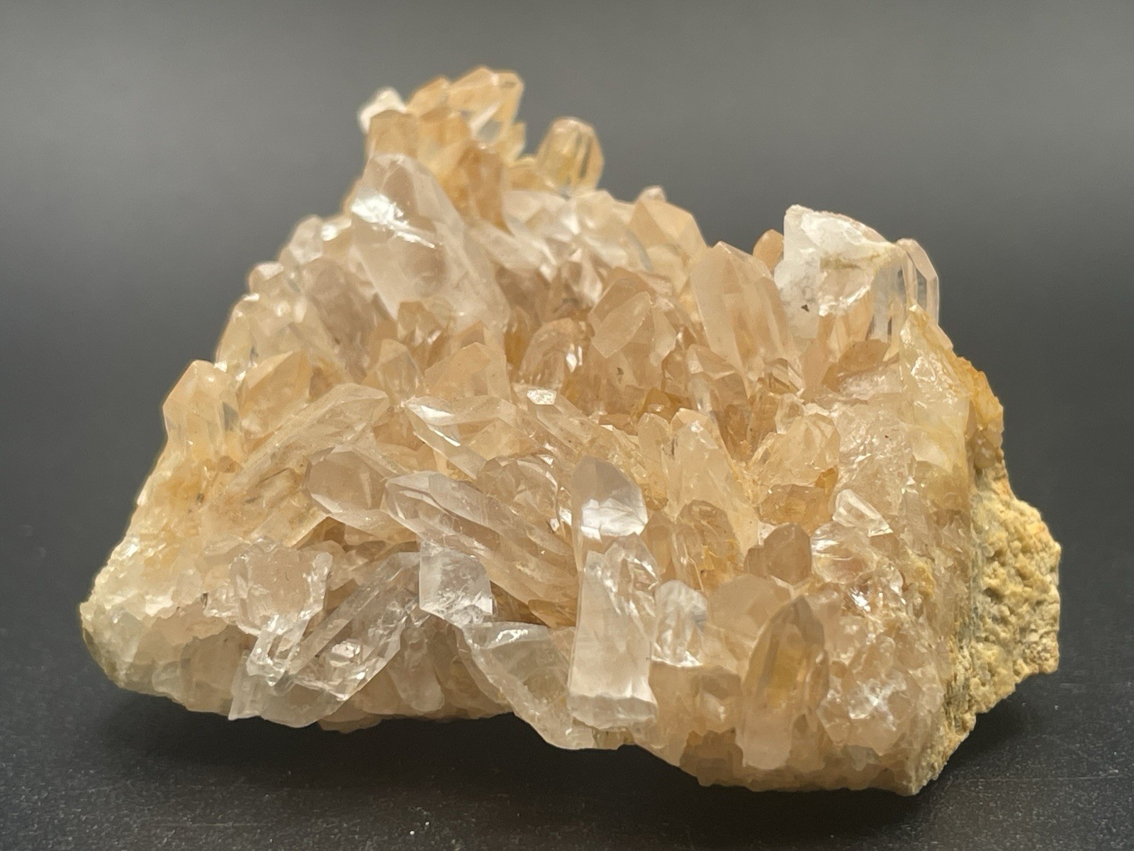 Golden Healer Quartz Cluster 141g