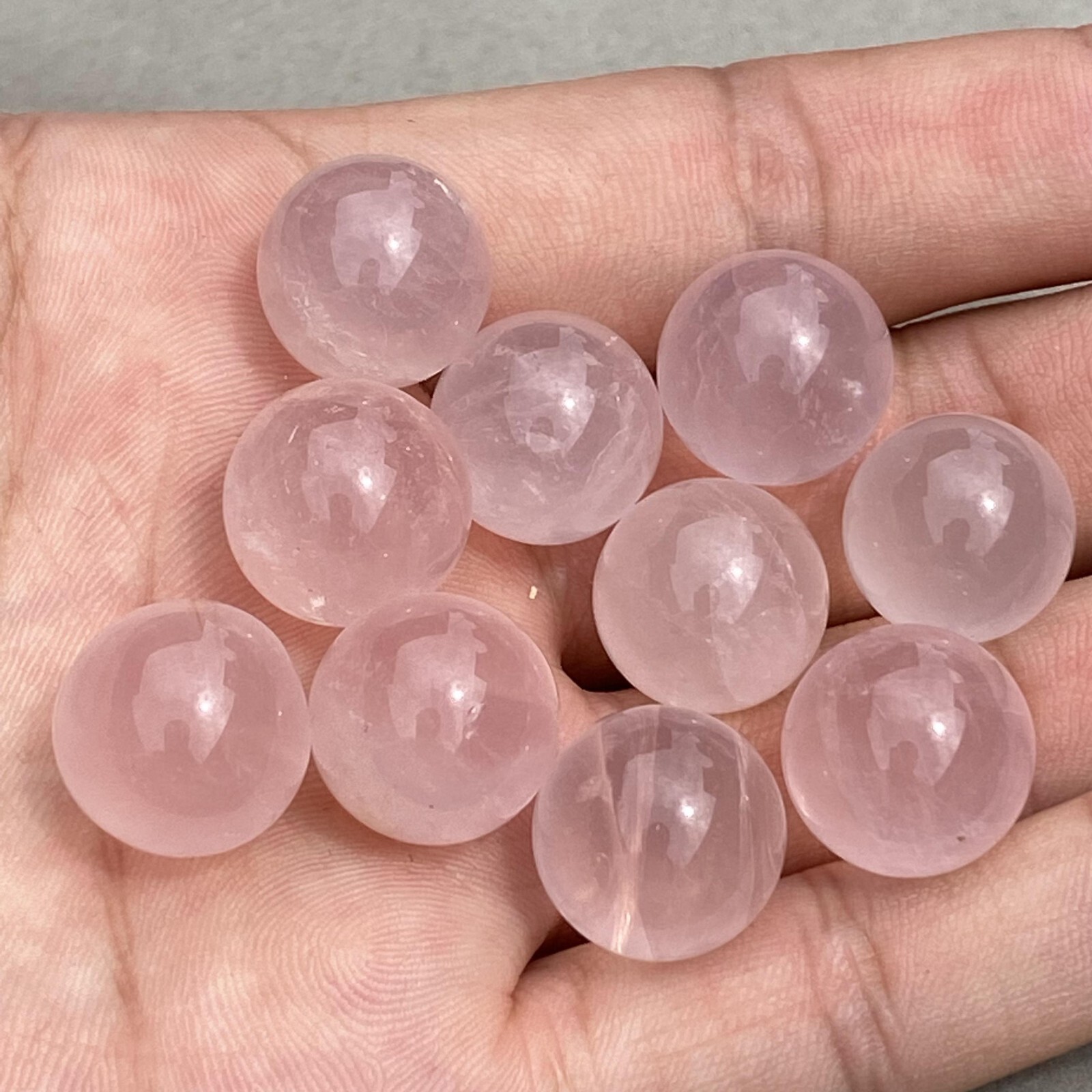 20pcs Wholesale Natural Rose quartz Ball Quartz Crystal 15mm Sphere +box Reiki