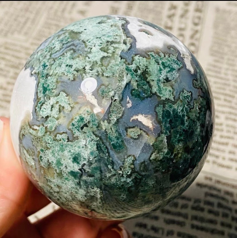466g Natural Geode Aquatic Plant Water Grass Moss Agate Balls Crystal Sphere