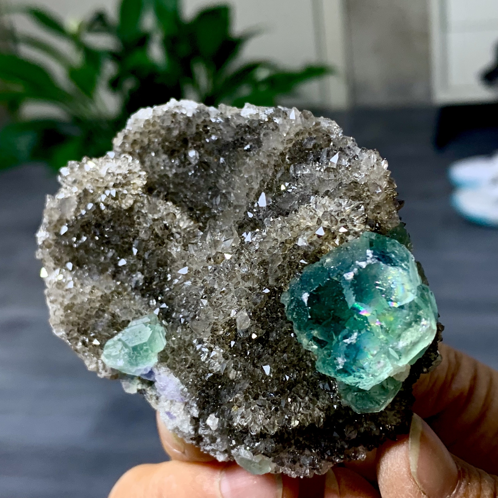 163G Rare Transparent blue-green Cube Fluorite Mineral Crystal Specimen/China