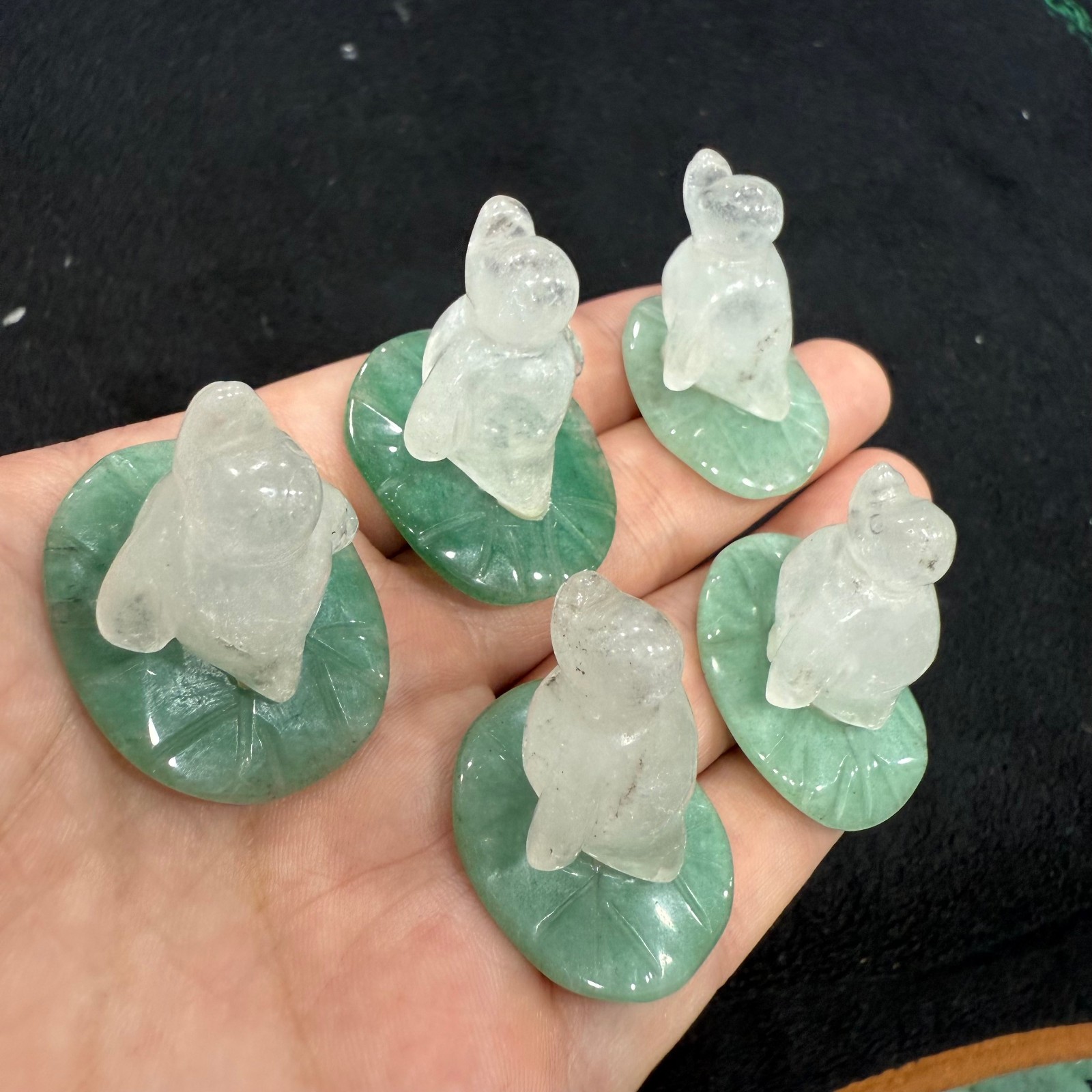 5pc Natural White crystal quartz Carved Crystal Penguin Reiki healing random