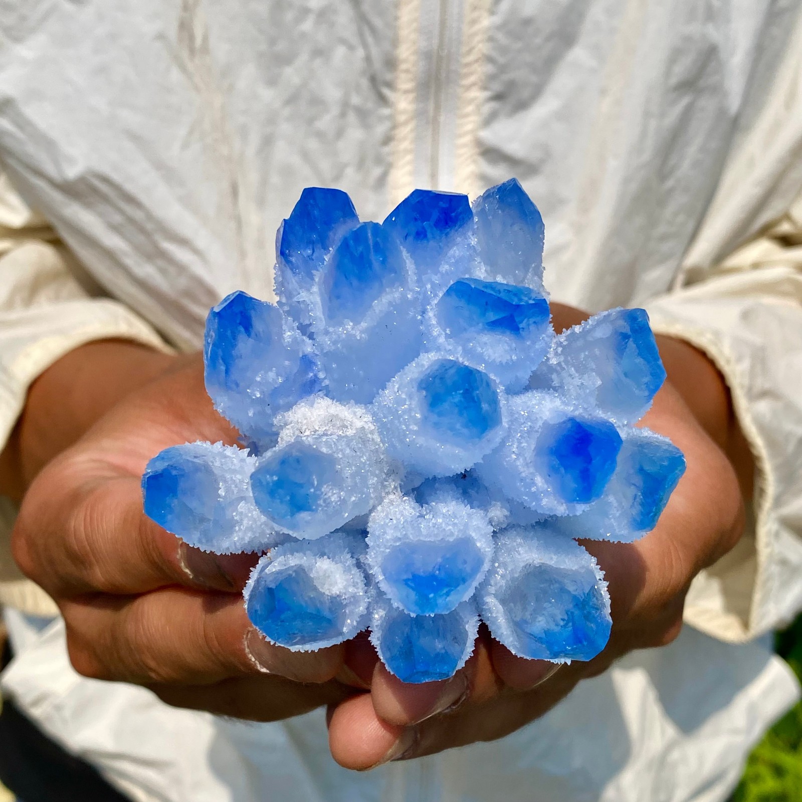 313G New Find blue Phantom Crystal Quartz Cluster Mineral Specimen Healing