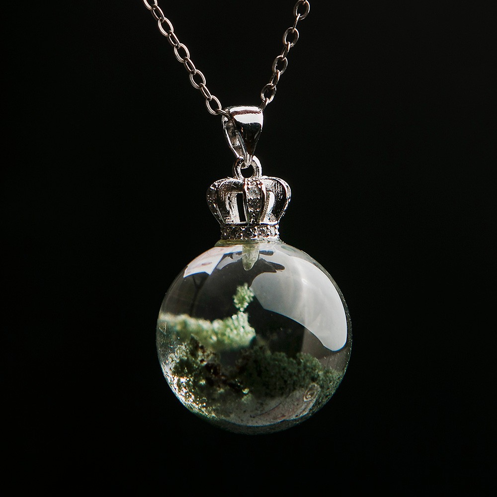AAAAA Natural Green Phantom Quart Crystal Pendant Sphere Necklace