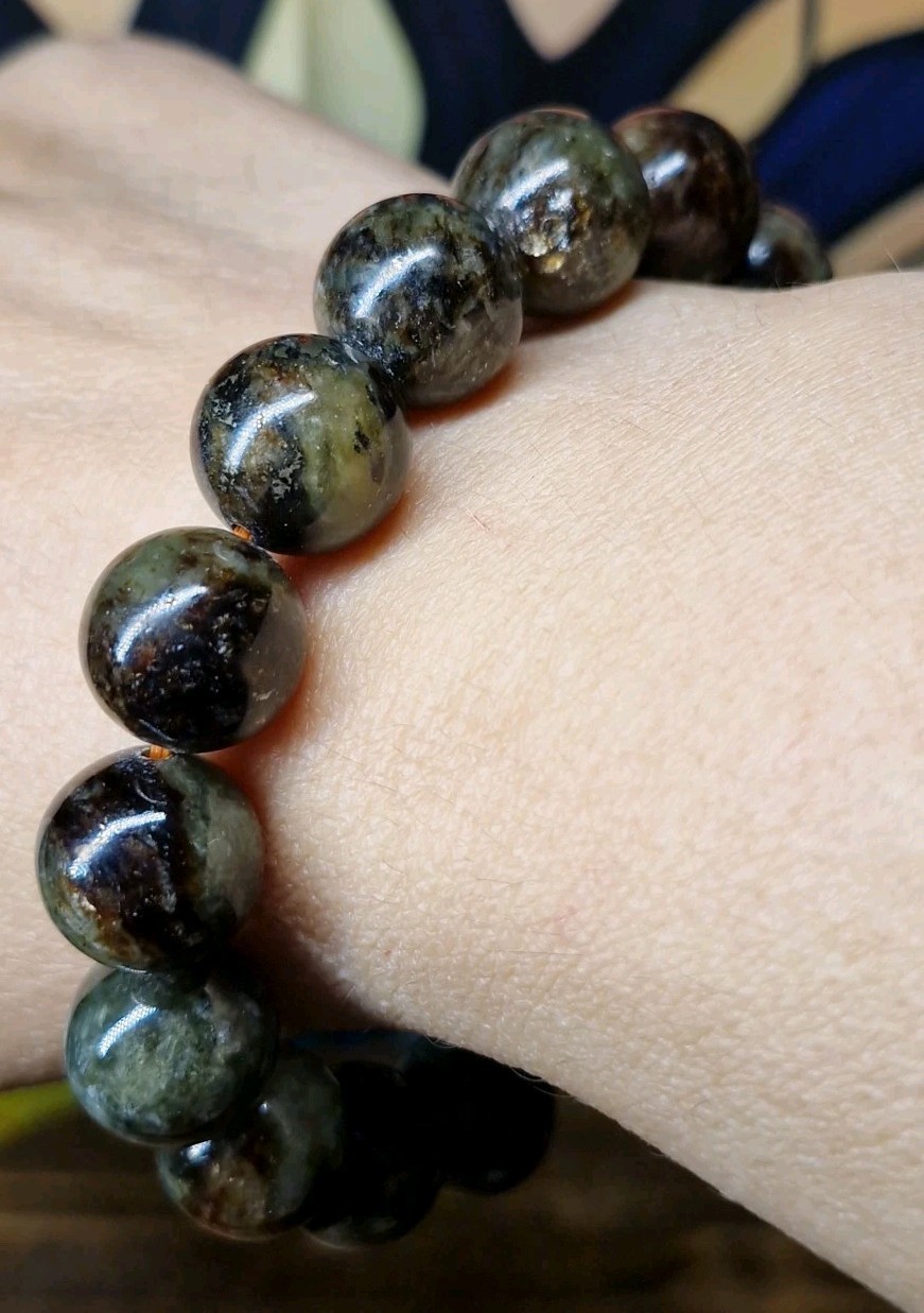 Rare Green Lepidolite 13mm Bead Stretch Bracelet 20.8cm