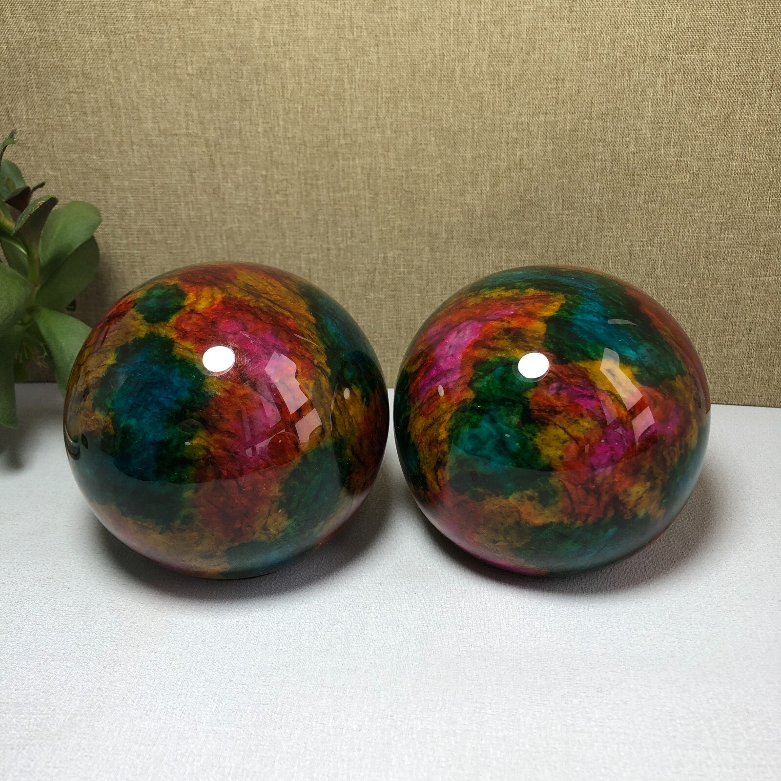 1Pcs99mm Natural “Seven Colors Jade” sphere Ball -Taiwan China 1.7kg Base Random