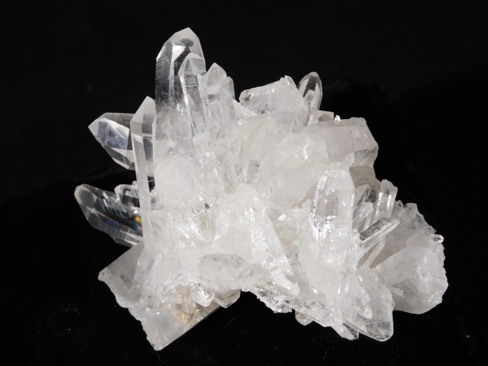 VERY TRANSLUCENT Quartz Crystal Cluster Collier Creek ARKANSAS 135gr