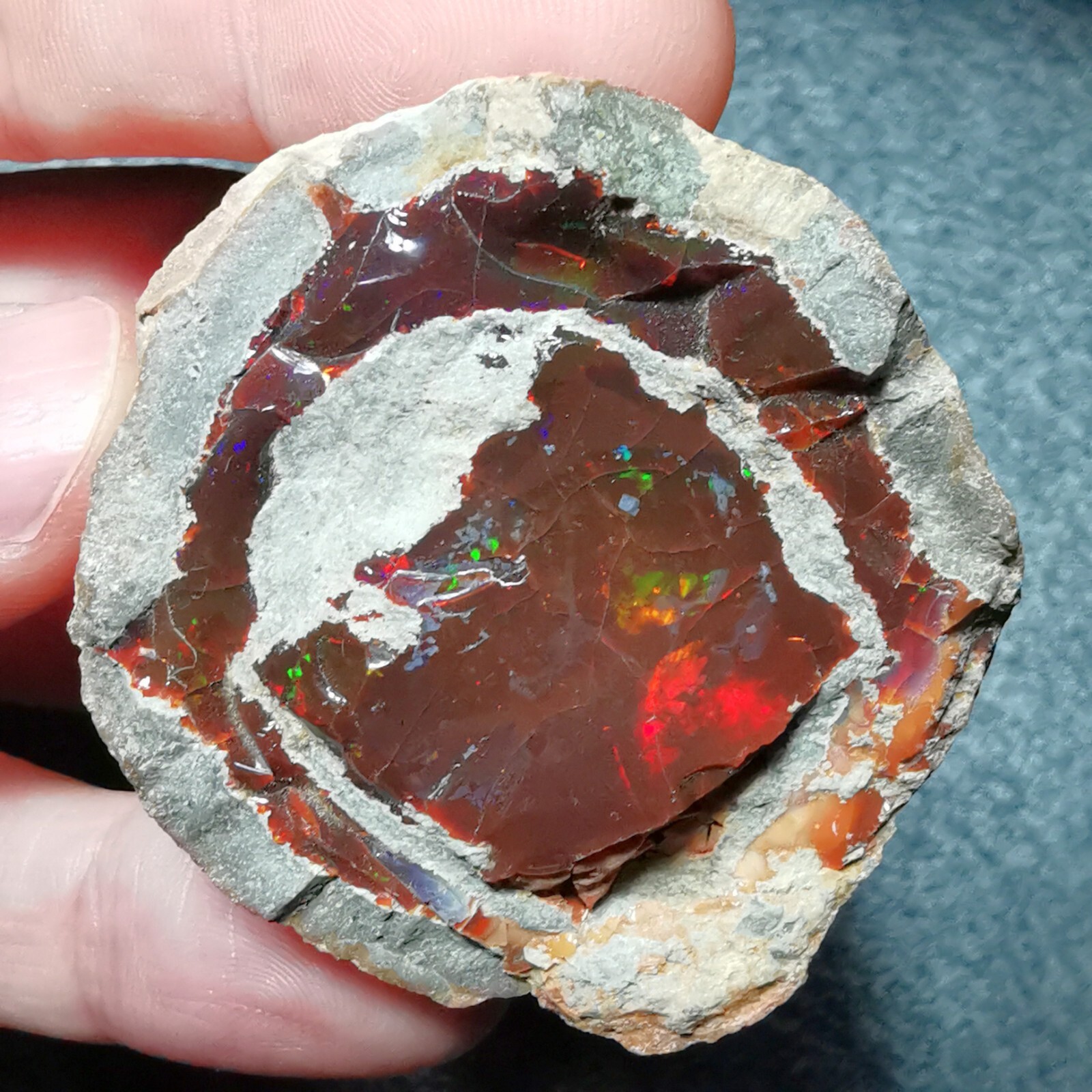 580.5ct Opal / Mezezo Region, Ethiopia / Rough Crystal Gem Mineral Specimen