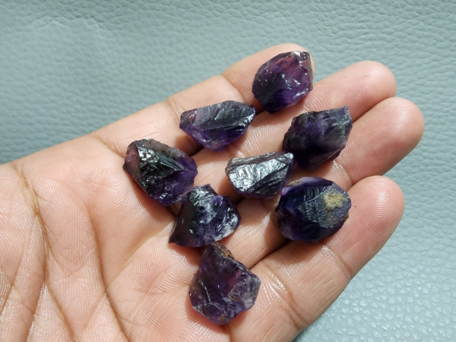 8 Pcs Beautiful Purple Amethyst Rough Gemstone Raw Size 17-21 MM Crystal Rough