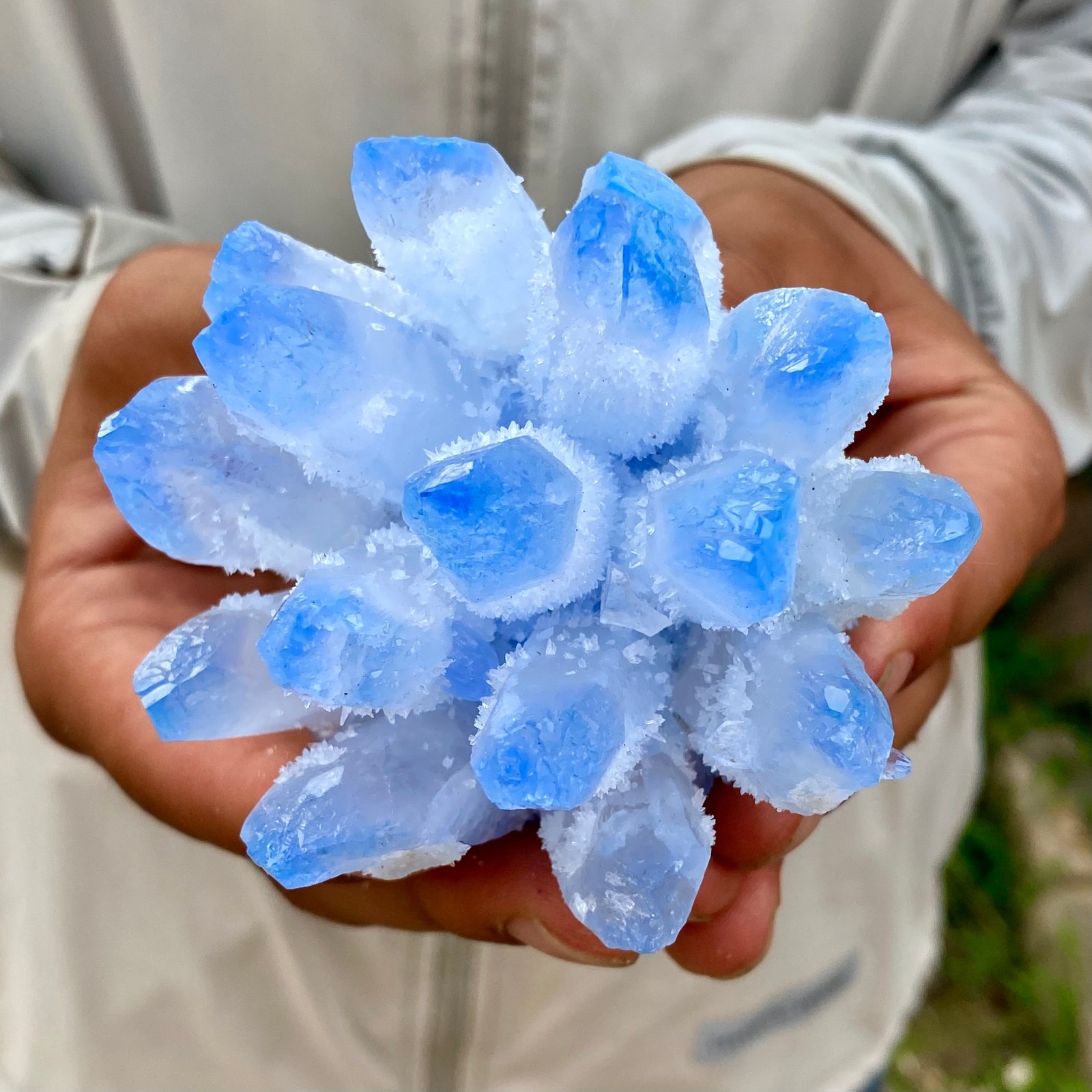 375G New Find blue Phantom Quartz Crystal Cluster Mineral Specimen Healing