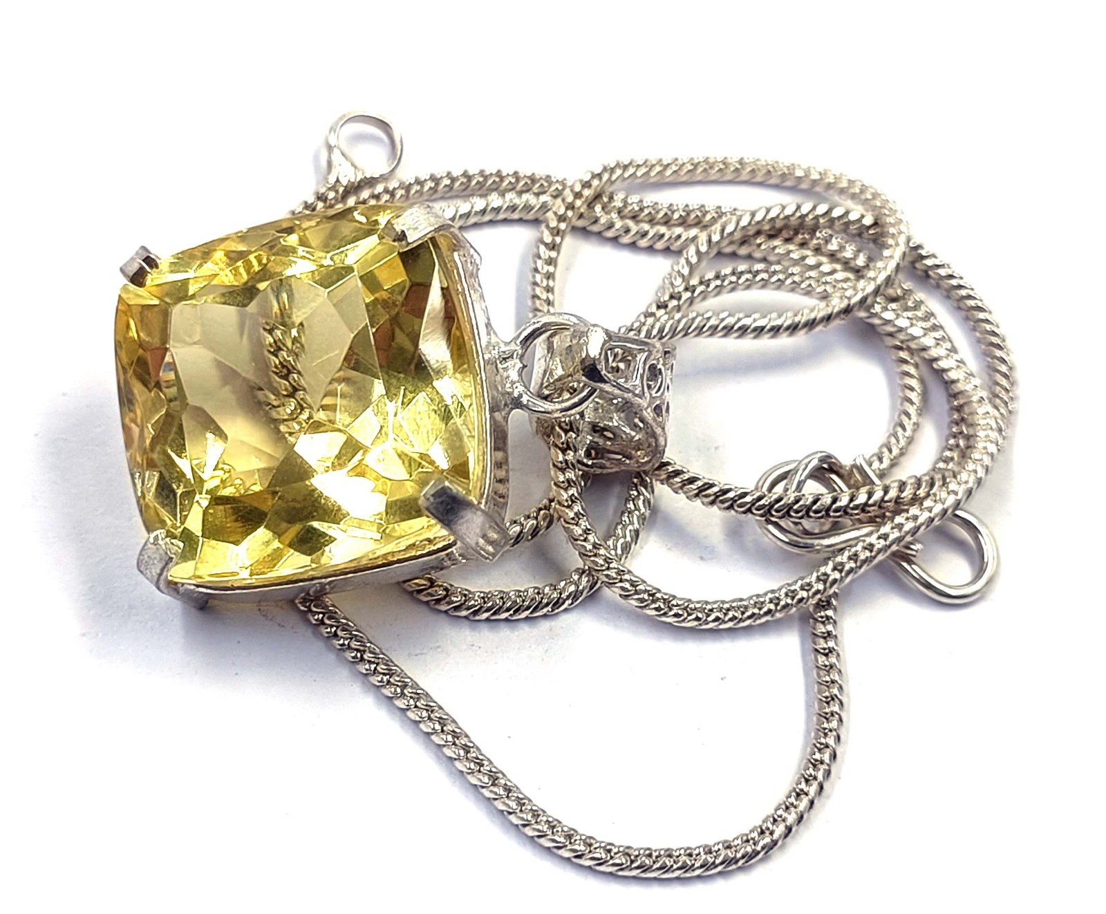48 Ct Natural Yellow Sapphire Pendant Cushion Shape 925 Silver Chain Gems 6LHE