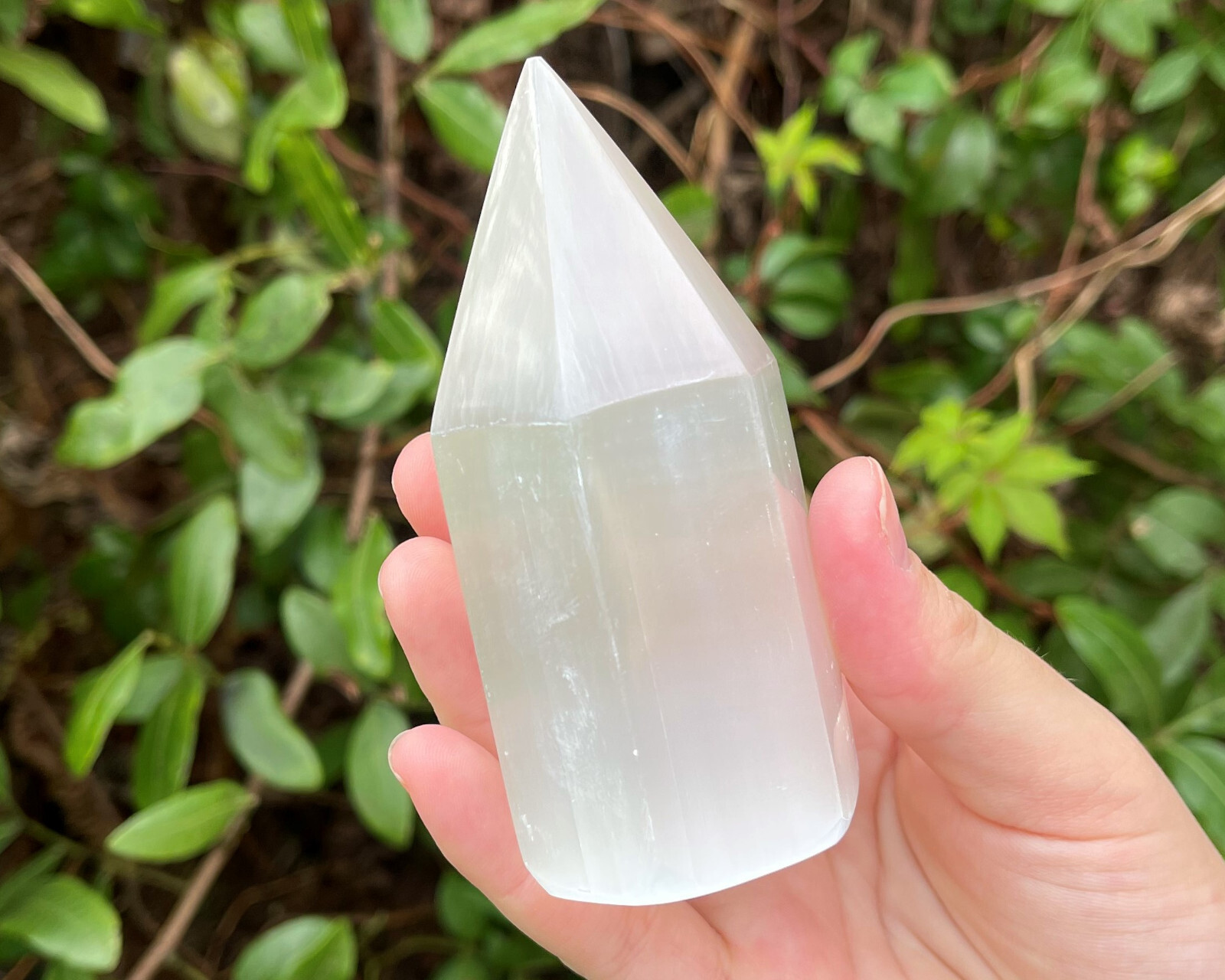White Selenite Generator 4″ Tall (Selenite 6-Sided Crystal Point, Tower)