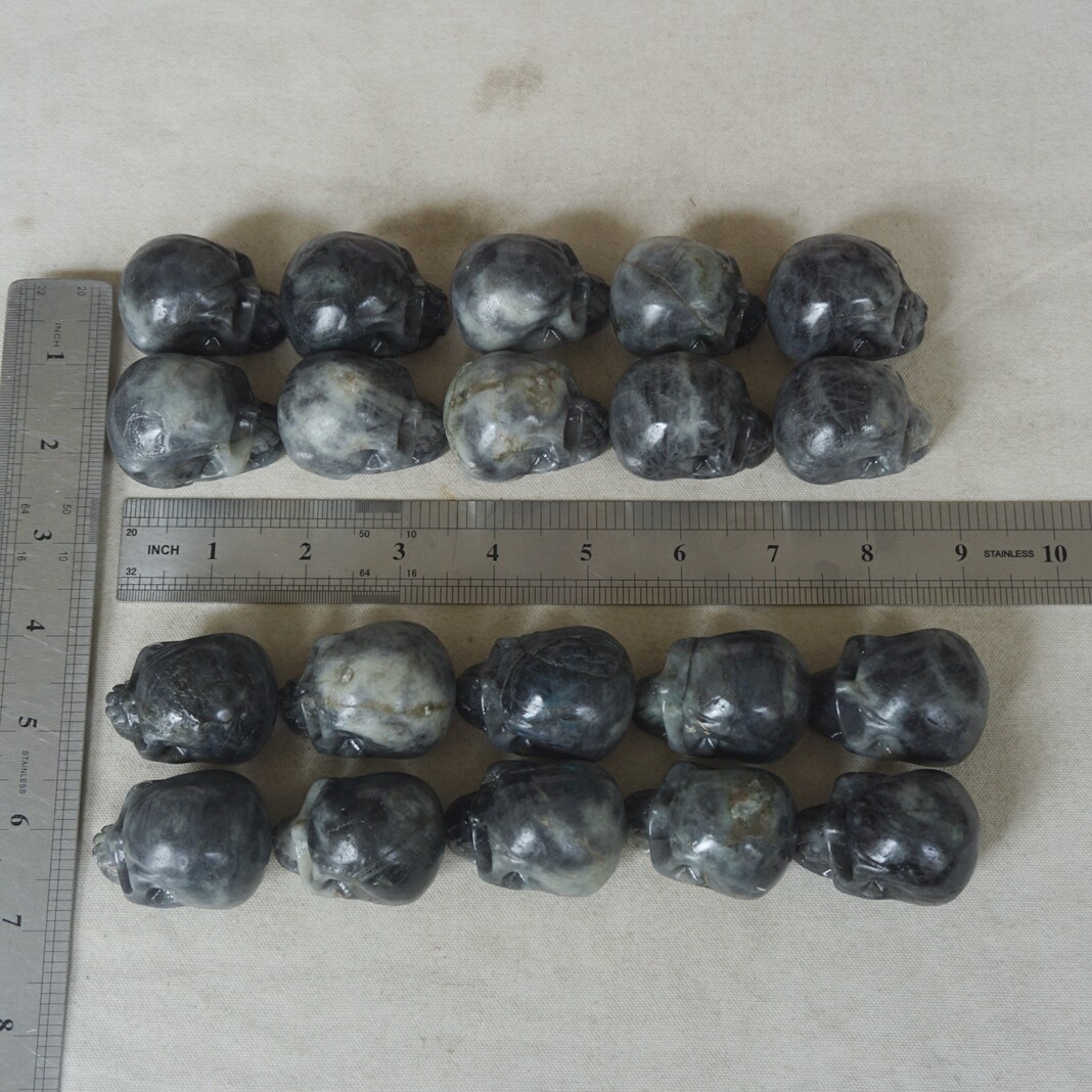 3LB 20 Small Natural Labradorite Quartz Crystal Skull Carving Head Healing 5cm