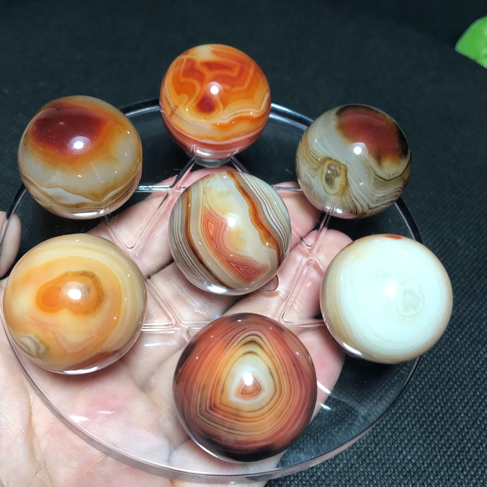 191g 7pcs 26mm Polished Silk Banded Lace Agate Ball Madagascar+base 477