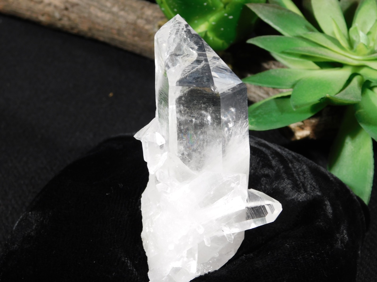 RAINBOWS TRANSLUCENT Quartz Crystal Cluster Collier Creek ARKANSAS 103gr