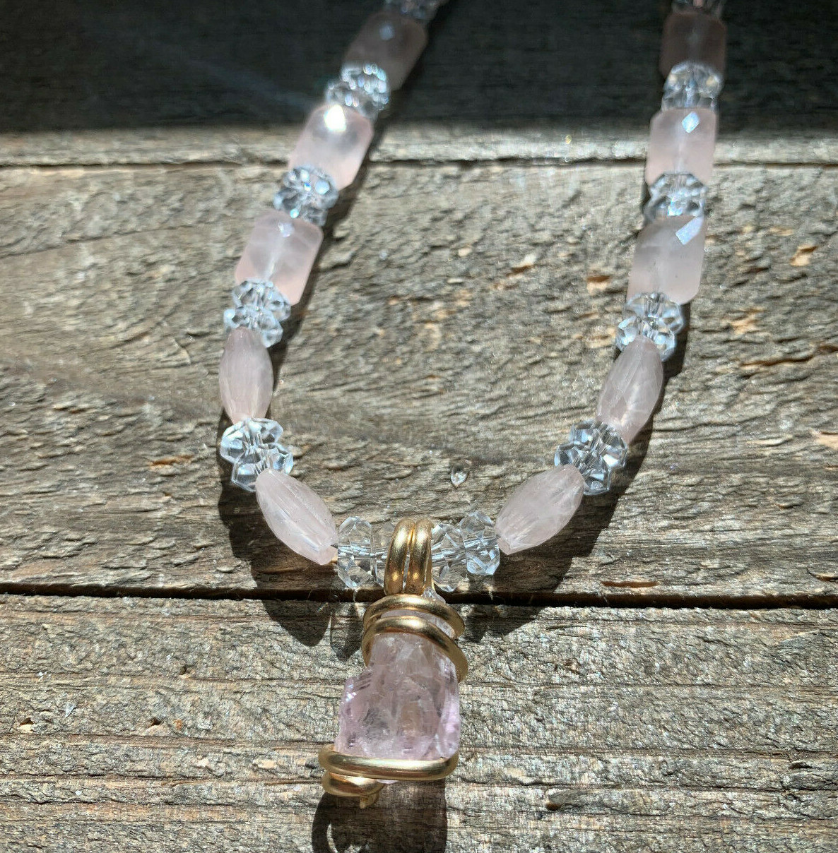 *GORGEOUS TERMINATED ROSE QUARTZ BRAZIL HIMALAYAN QUARTZ CHOKER NECKLACE*