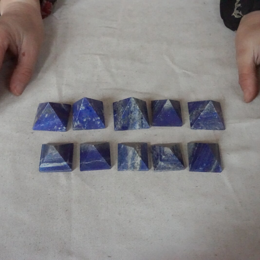 10Pcs Small Natural Lapis Lazuli & Pyrite Crystal Pyramid Points Healing 30-35mm