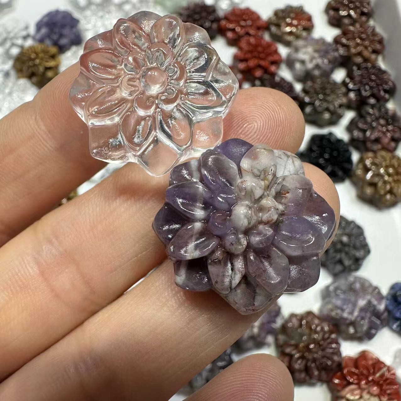 5pc Natural Mix Quartz Carved Flower Skull Crystal Reiki Healing Gem Random