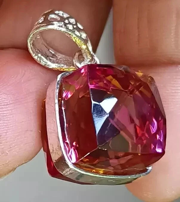 Natural Alexandrite Color Change RG Gemstone 50 Ct+ 925 Solid Silver Pendant