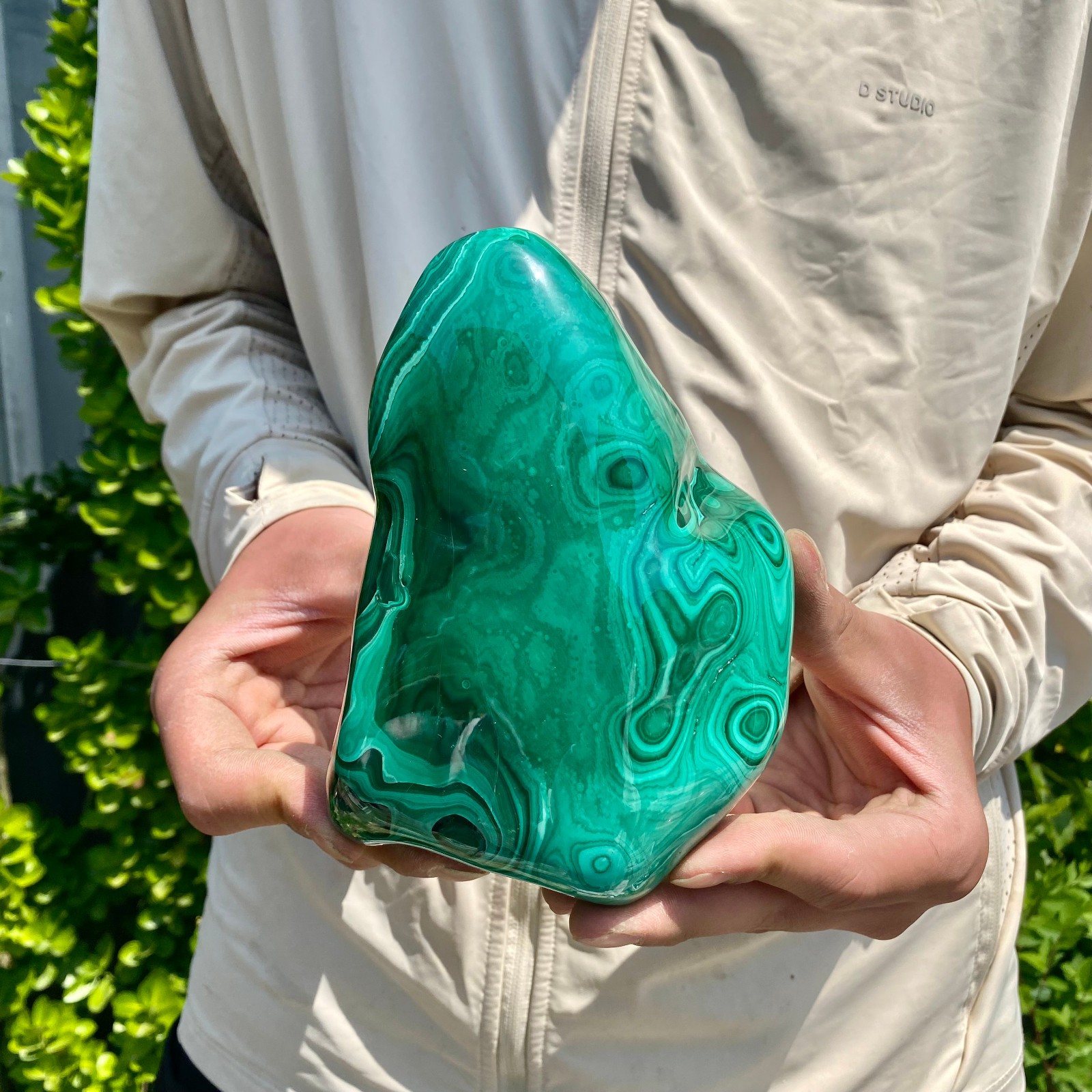3.74LB Natural glossy Malachite transparent cluster rough mineral sample