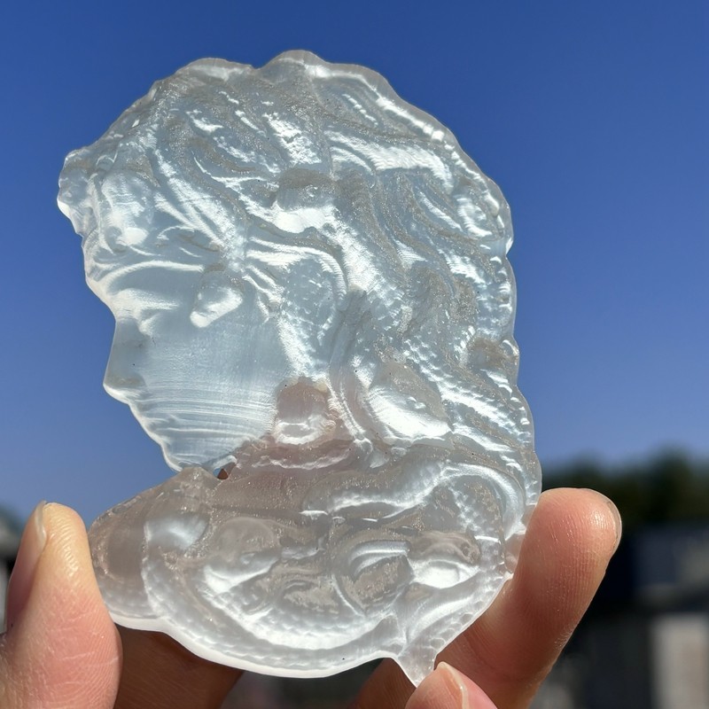 3.3″ Natural Selenite Snake Skull Carved Quartz Crystal Skull Reiki Healing 1pc