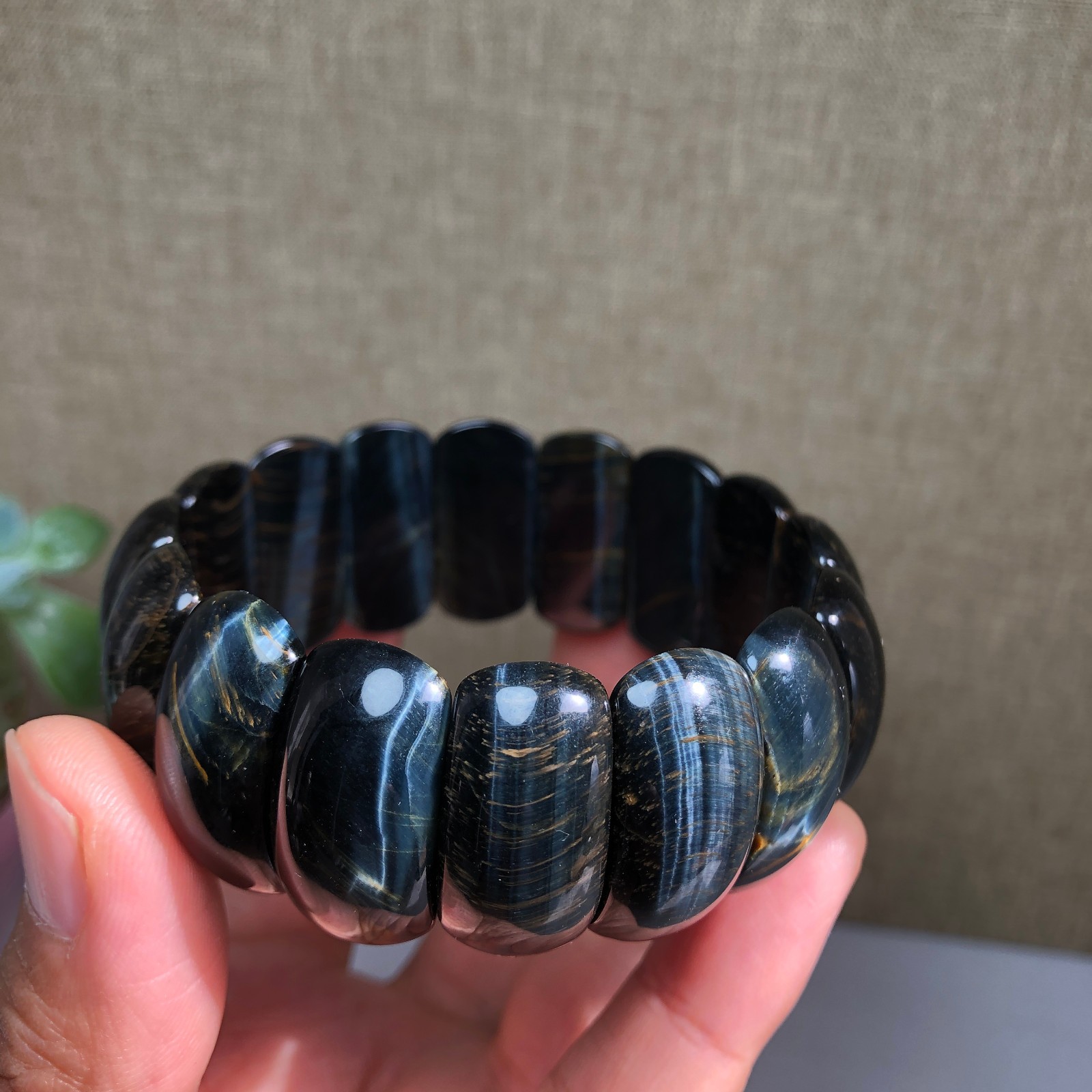 24-10-6mm Natural tiger eye slice quartz Crystal Hand cut polish bracelet A1391