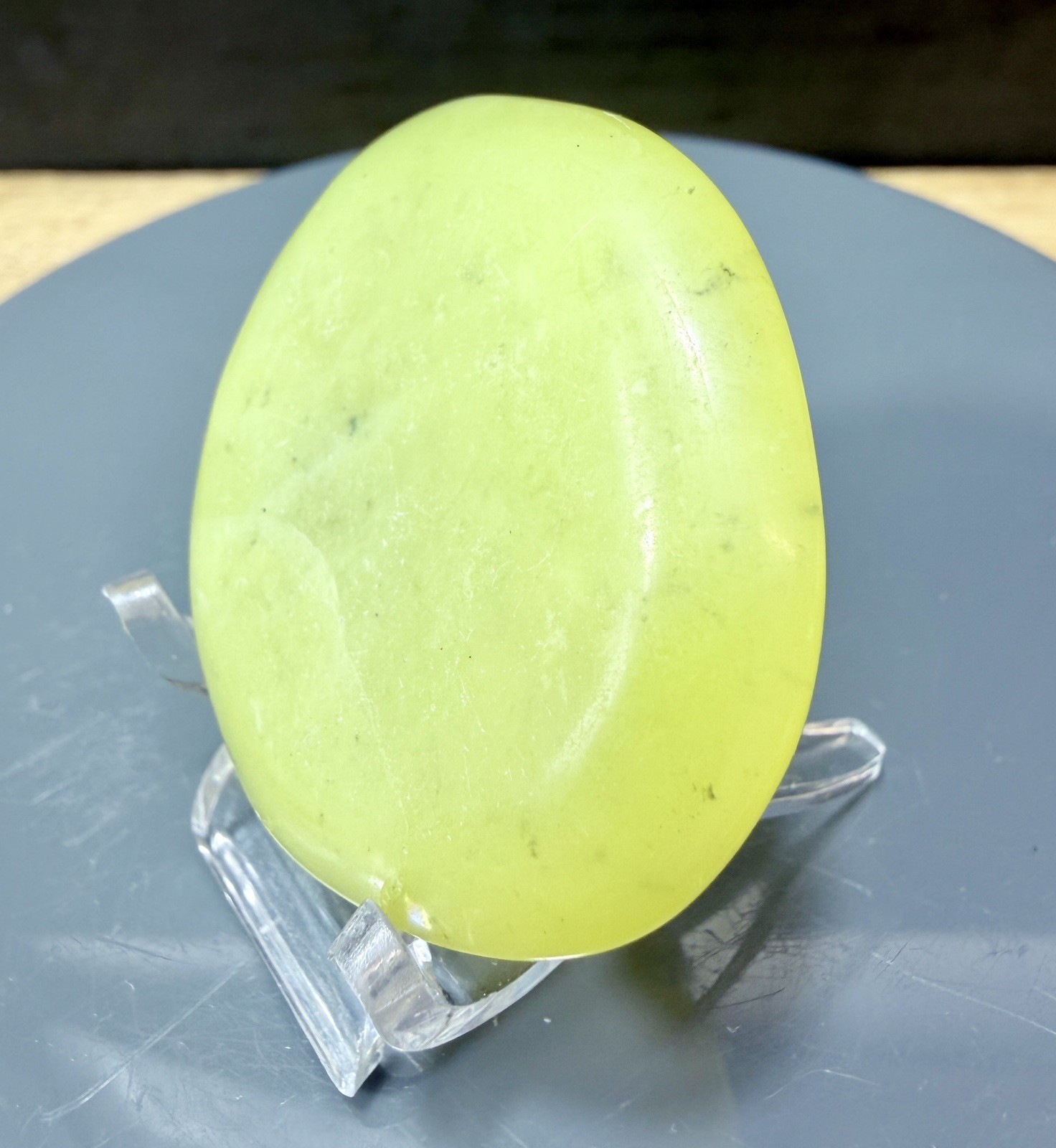 Crystal Lemon Jade Palm Stone Flat Healing Spiritual Collect yellow pocket 25g 4