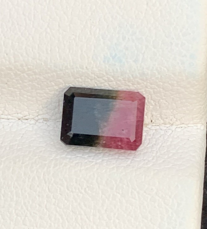 1.60ct natural black & red bi colors faceted tourmaline from afg 8mm