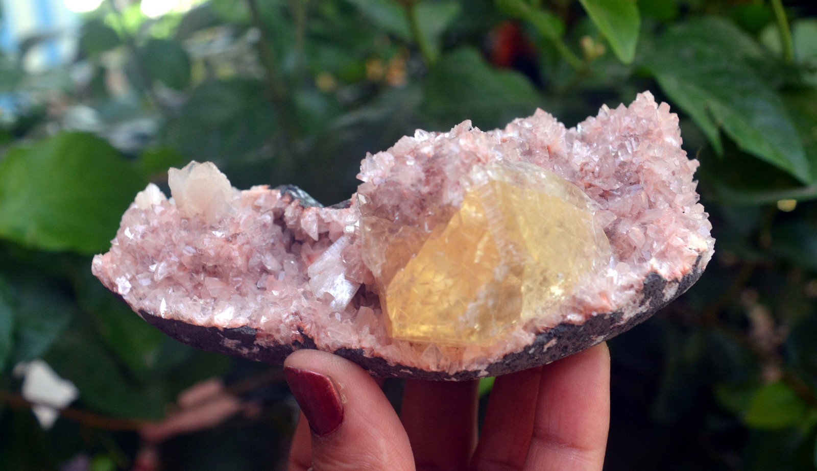 calcite crystal w/ heulandite matrix minerals specimen j-6
