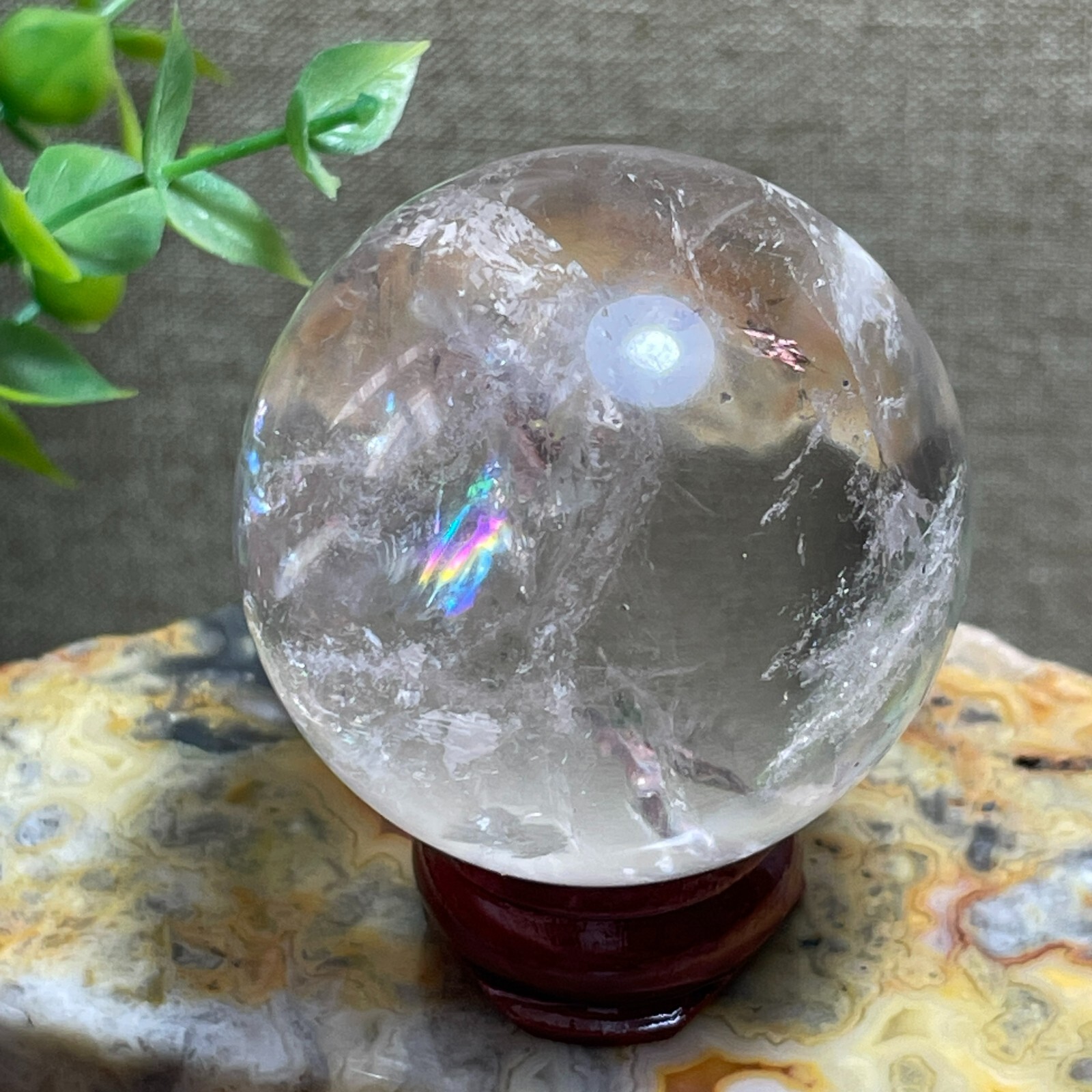 Natural White Crystal Clear Quartz Crystal Sphere Ball Healing rainbow 117g A2