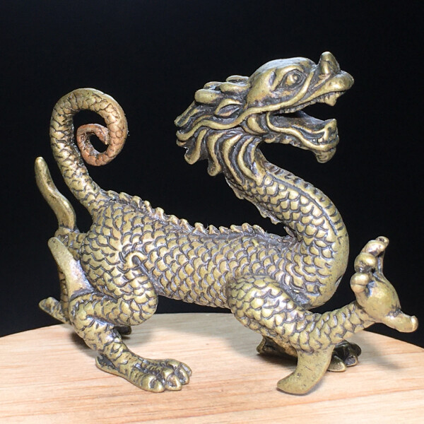 105g Ancient Chinese Handcrafted.Brass Exquisite.Perfect dragon sculpture.gift
