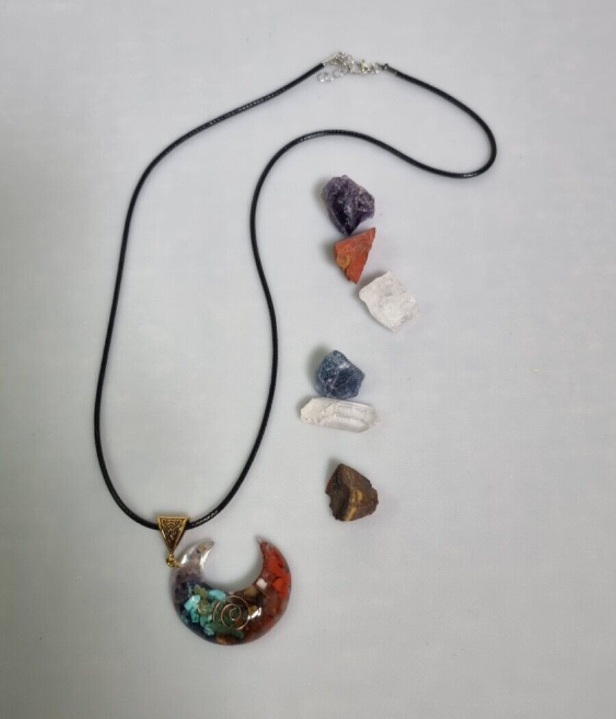 Seven Chakra Healing Set Necklace And 6 Natural Gemstones Multicoloured