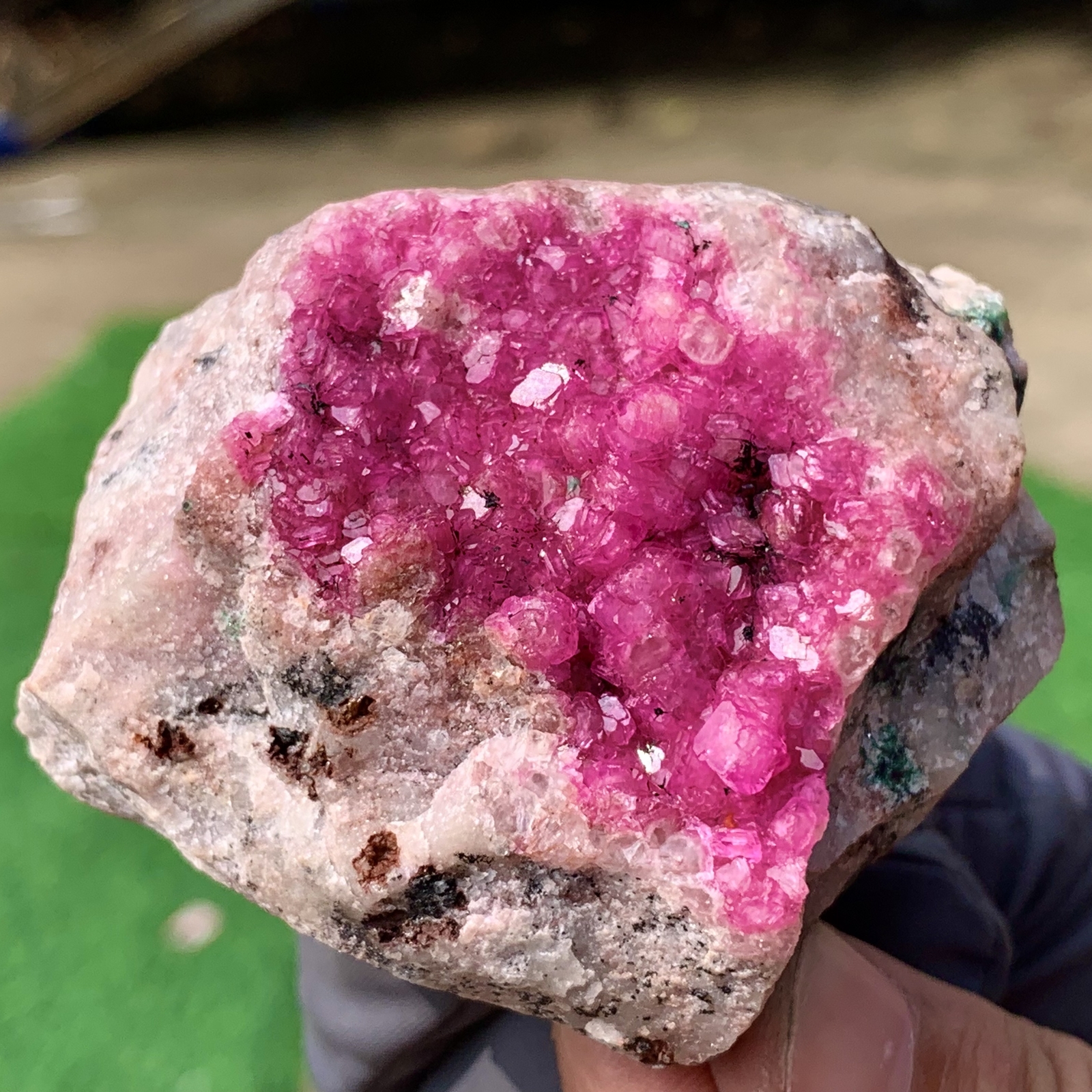 205G Natural Cobalto Calcite graininess Crystal Mineral specimen Healing-Congo